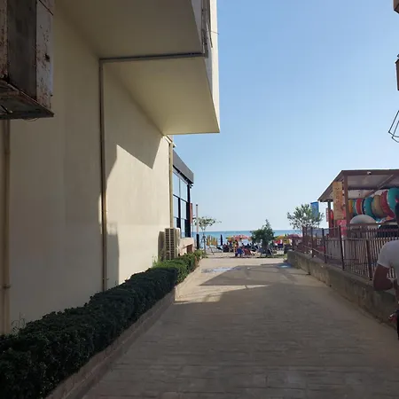 Lion Place Durres